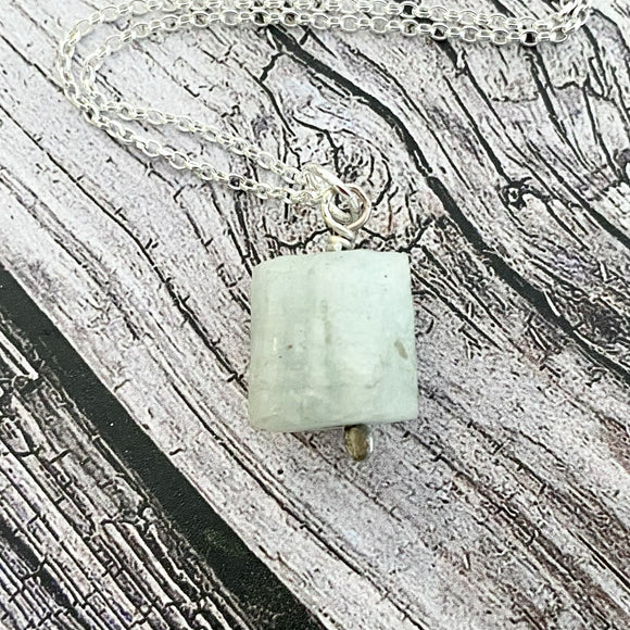 silver raw aquamarine pendant