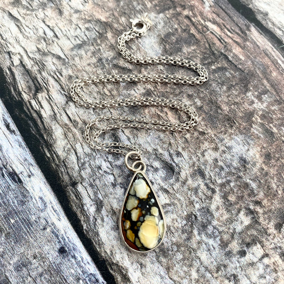 Dark Moon Hubei Variscite Necklace