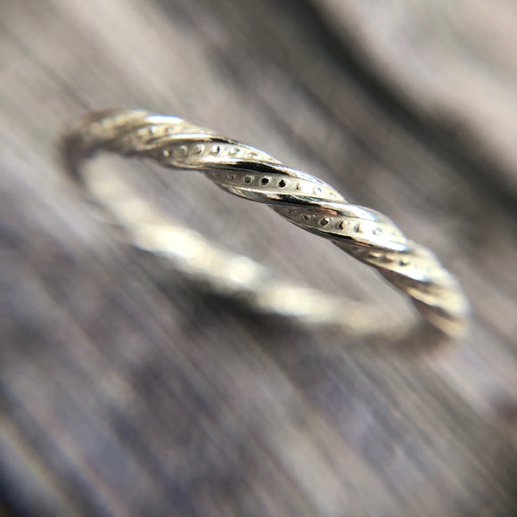 silver twisted ring